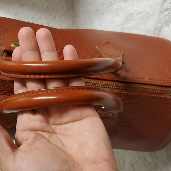 LV Speedy 35 - Picture 8 of 12